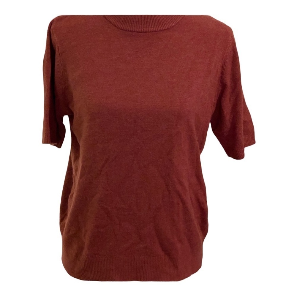 Requirements Lightweight Short Dusty Rose Sleeved Knit Top